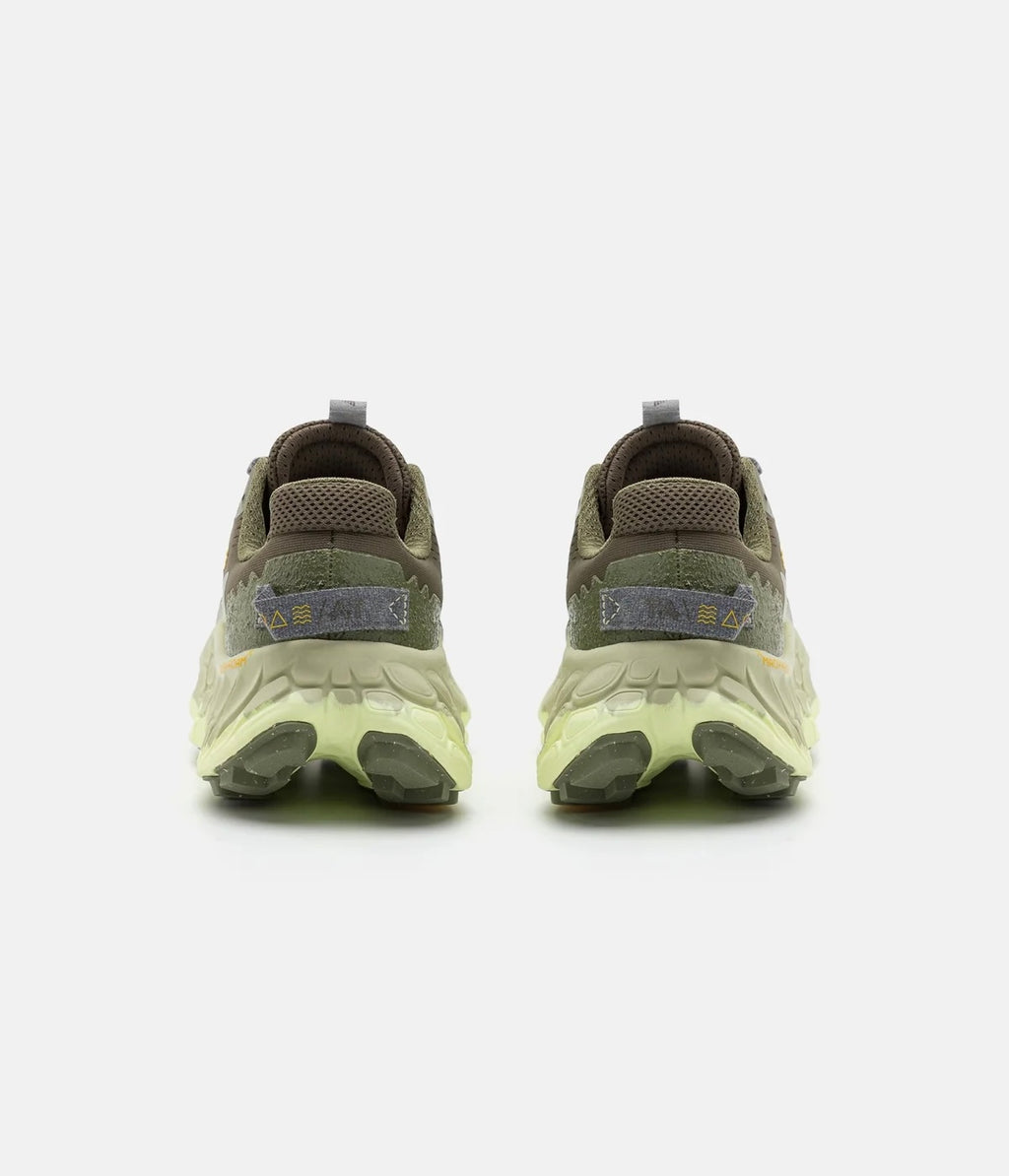 New Balance Fresh Foam X More Trail V3 (coloris Dark Camo / Kaki)