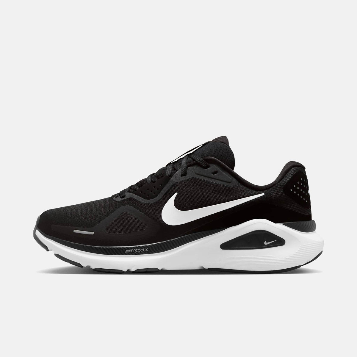 Basket Nike Structure 26